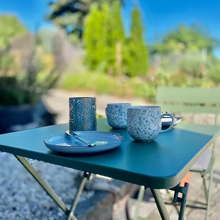 Joe's -modern,vintage Apartment