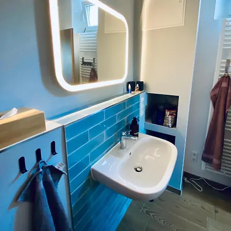 Joe's -modern,vintage