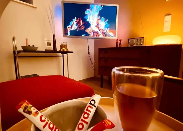 Joe's -modern,vintage